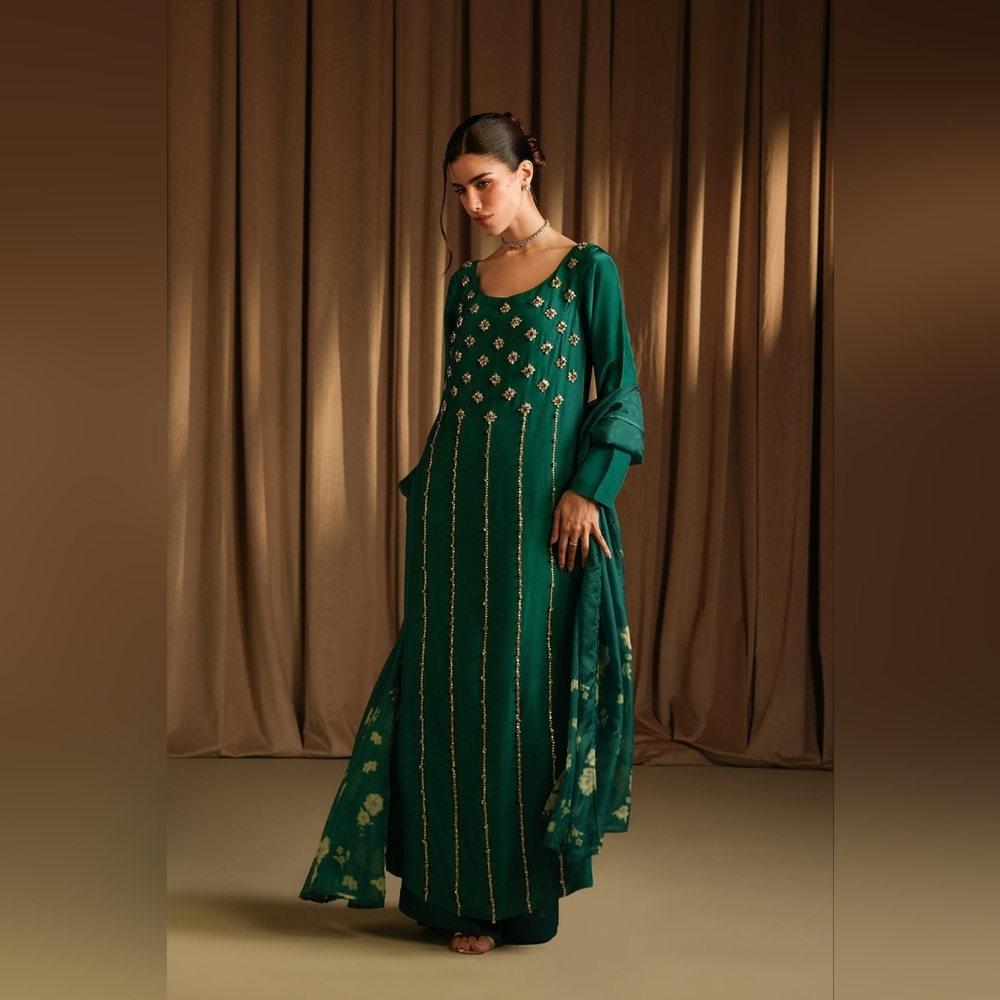 Sold Lulusar Morich Formal 3pc Suit